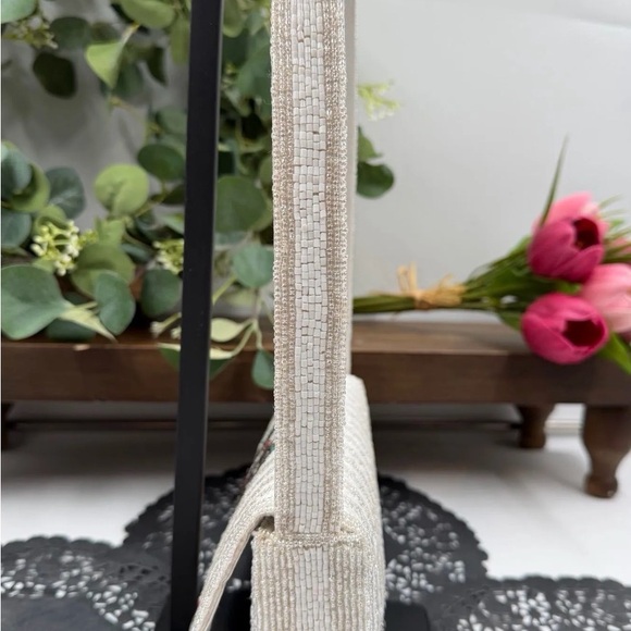 Taxi Beaded Shoulder Bag – Handmade India – NWOT - Picture 5 of 6